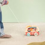 LILLIPUTIENS. Μαγικό Ξύλινο Λεωφορείο-Lena ο Μονόκερος