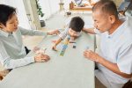 Plan Toys. Ντόμινο με συναισθήματα