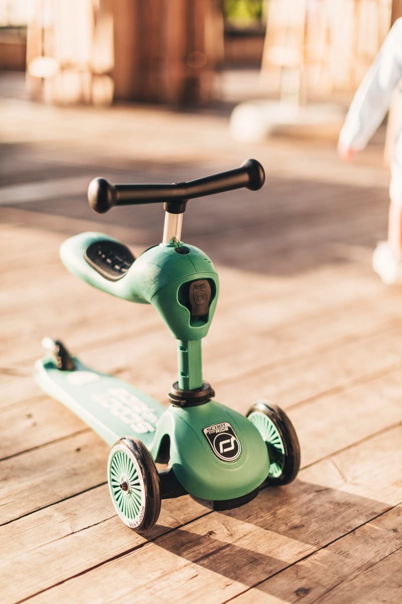 Scoot & Ride Παιδικό Πατίνι Highwaykick 1 Τρίτροχο Με Κάθισμα Για 1-5 Ετών Πράσινο