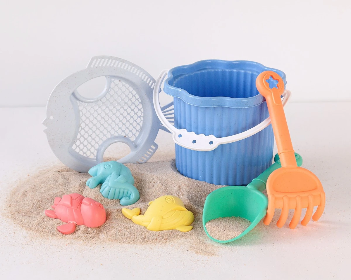 blue-beach-bucket-set-for-babies-with-7-pieces Kiokids Σετ Κουβαδάκια Παραλίας 7τμχ Σιέλ